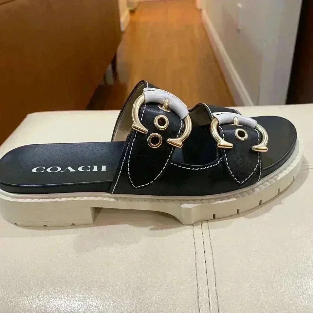 Coach Piper Sandals Sz 6